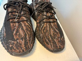 Adidas Yeezy Boost 350 Sneakers