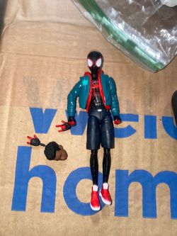 Marvel Legends Spider-Man: Into The Spider-verse Miles Morales