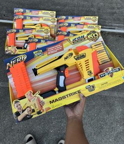 (8) Nerf Magstrike Gun Brand New Still Sealed Toys