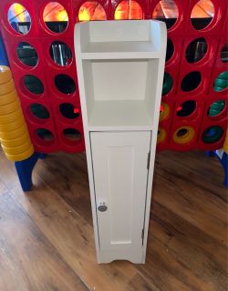 Bathroom cabinet small crack on bottom New
