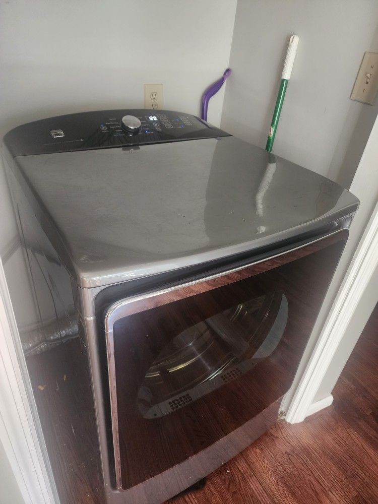 Kenmore Washer & Dryer 