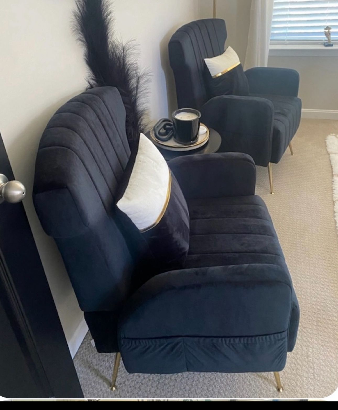 Must Go Desk And Chairs