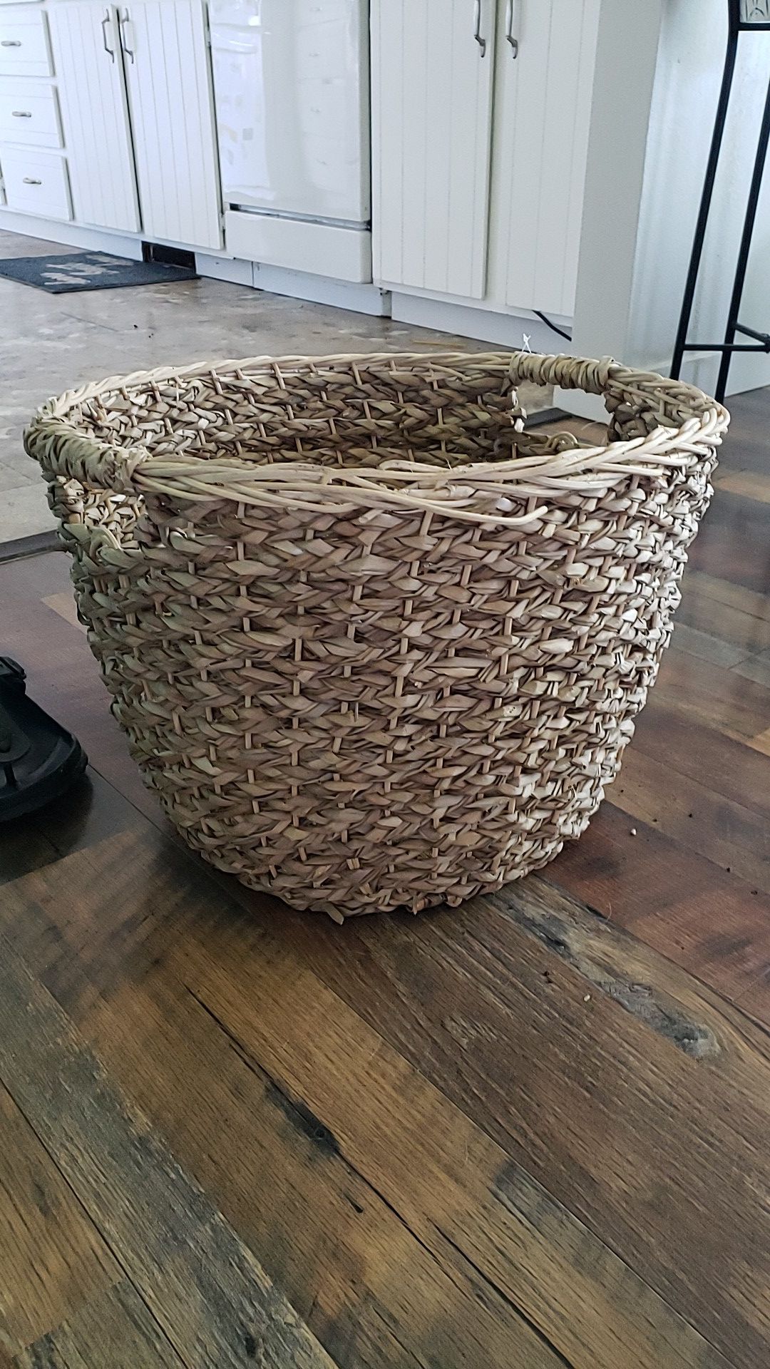 Large basket 🧺
