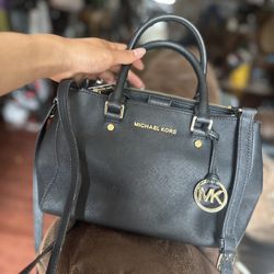 Michael Kors Black Saffiano Leather Satchel – Gold Hardware