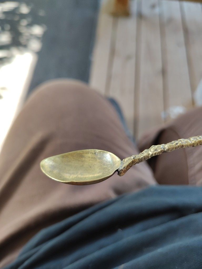 Italian Made Unique "8 In Spoons
