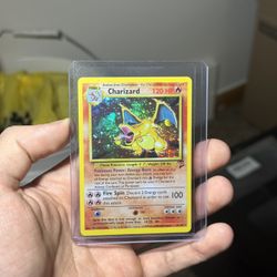 Pokemon Charizard Base Set 2