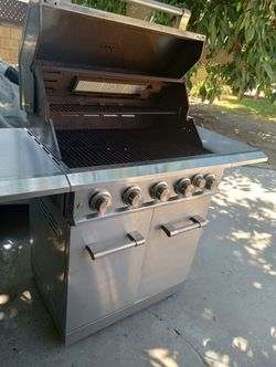 Signature series grill MODEL#720/1068