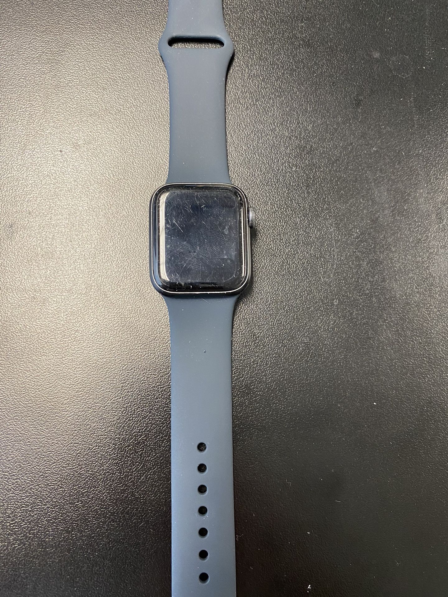 Apple Watch SE 40mm (Wi-Fi/cellular)