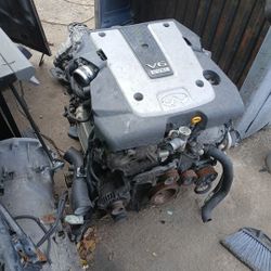 Iinfiniti Q50 V6 engine