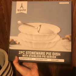 Appetit 2 Pc Stoneware Pie Dish w/ Stainless Pie Server
