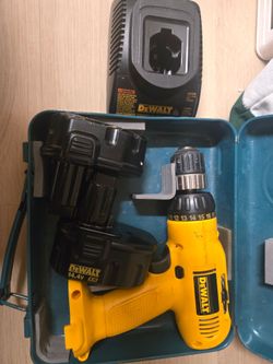 Dewalt 14.4v cordless drill and charger