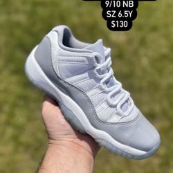 Jordan 11 Cement Grey 9/10 Size 6.5Y