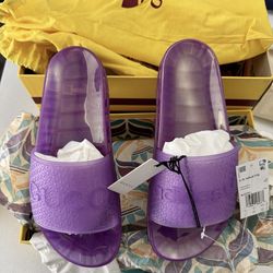 Gucci purple rubber slides new with box and tags authentic ladies 11 men’s 9.5
