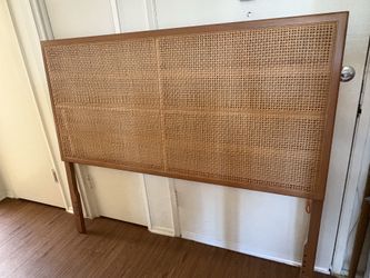 bali & pari Queen Aurelia Bayur Wood and Rattan Headboard: Bohemian Design, Wall or Frame Mount, Adjustable Height