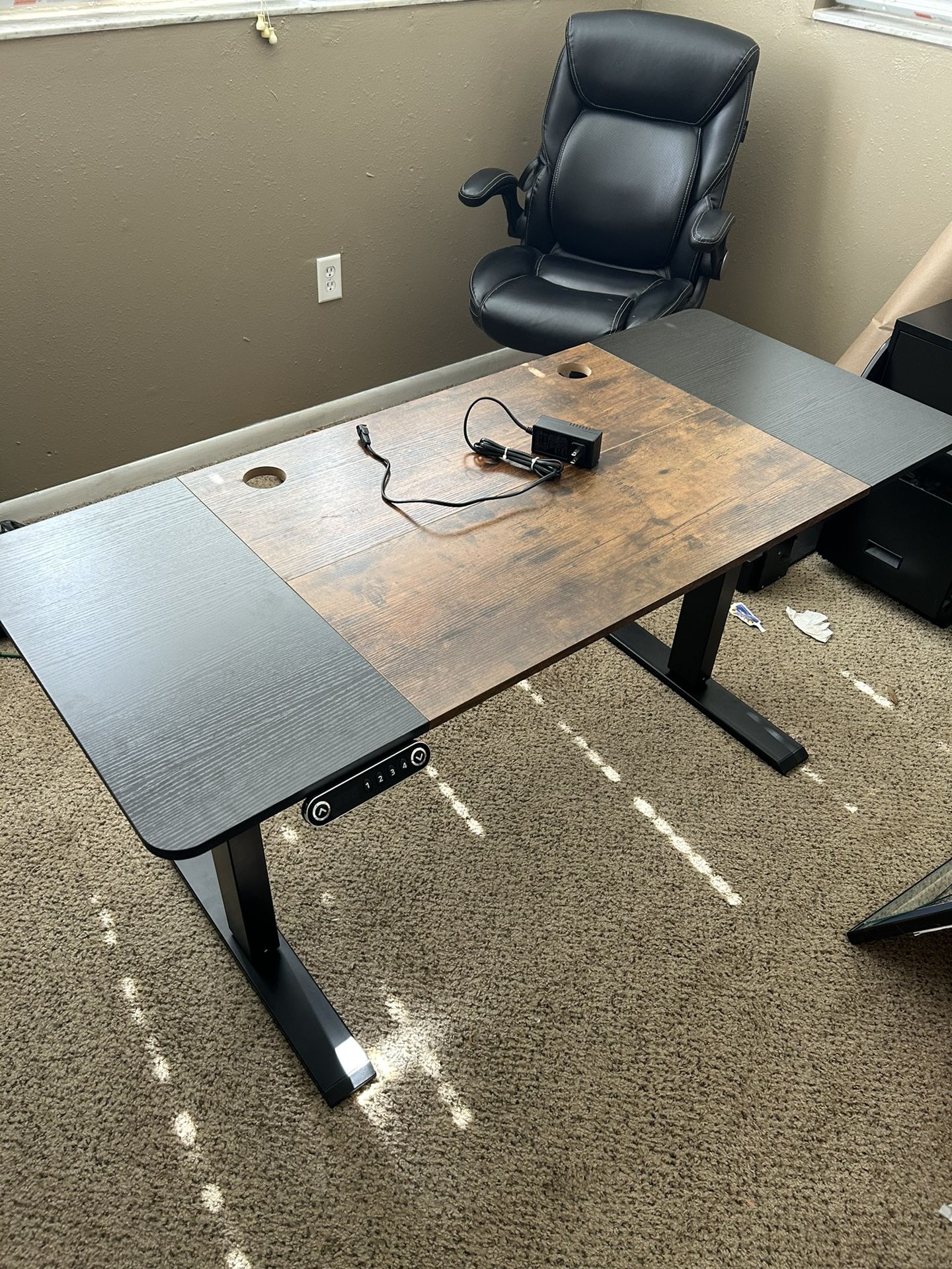 Power Adjustable Office Table