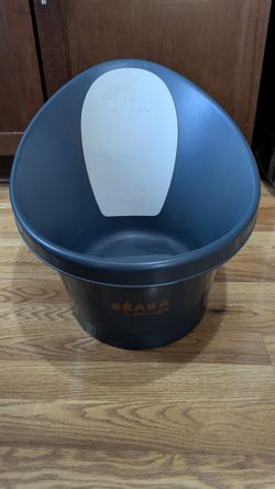 Beaba brand baby bathtub