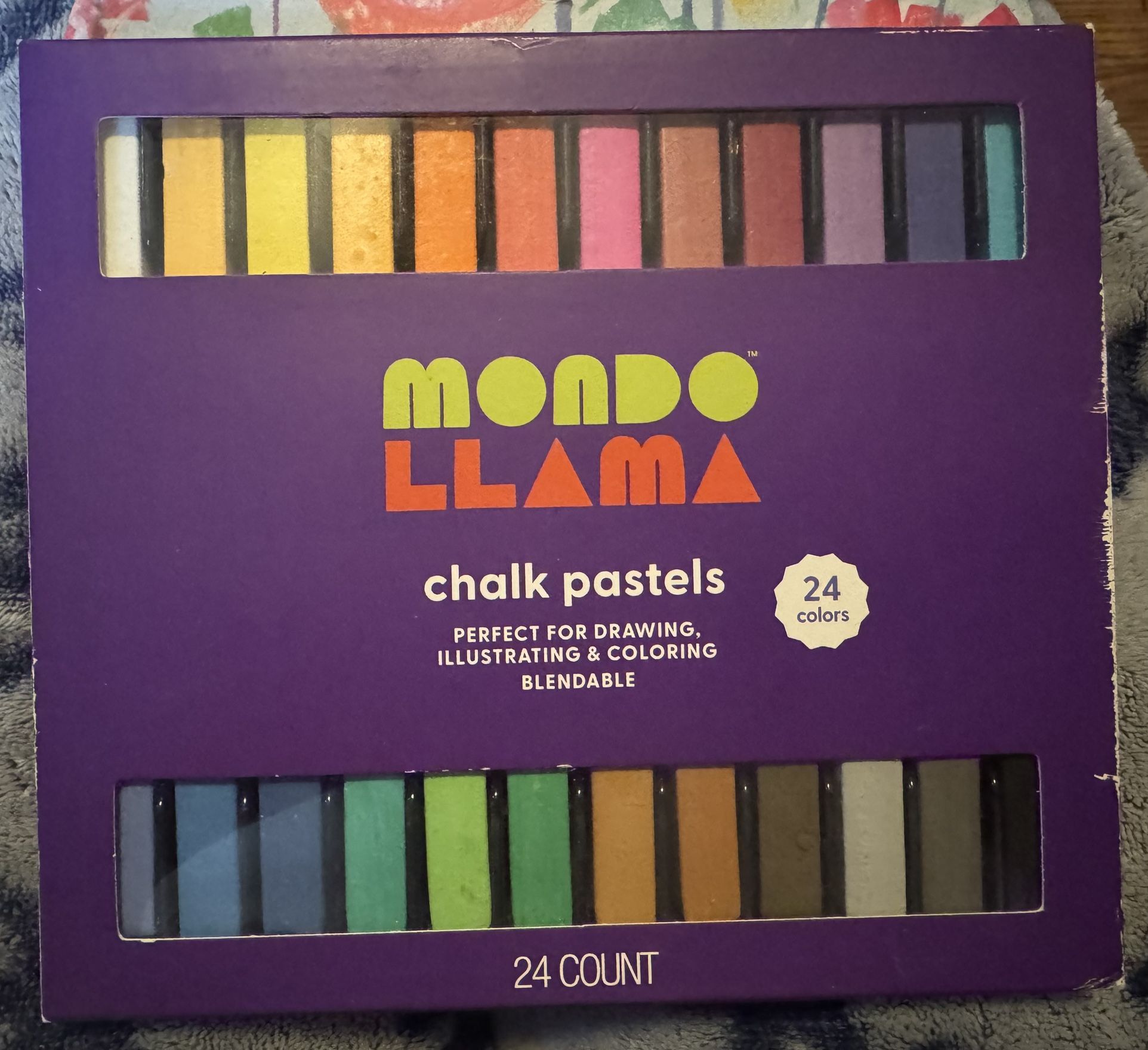 Mondo llama Chulk Pastel