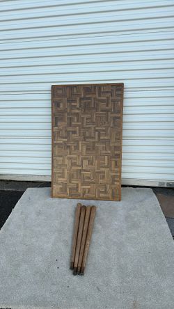 Medium Table