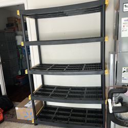 Storage shelve 