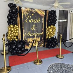 Backdrop  And Vip Eope And Red Carpet 