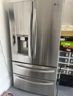LG Refrigerator French doors