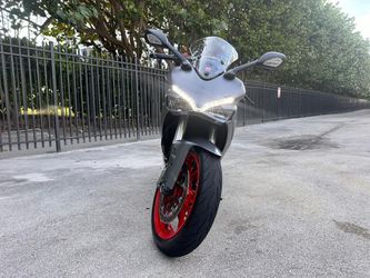 Ducati supersport