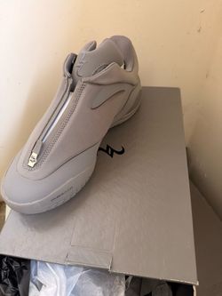 Converse SHAI 001 OX “Origin Story / Iron Grey” – Multiple Sizes Available – Brand New