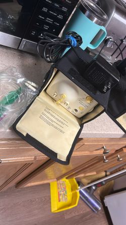 Medela breast Pump.