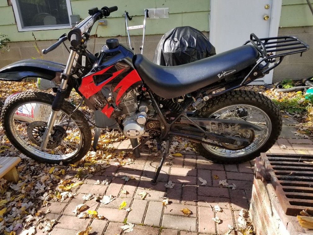 2005 200cc Project Dirt bike baja sunl enduro no title. May trade