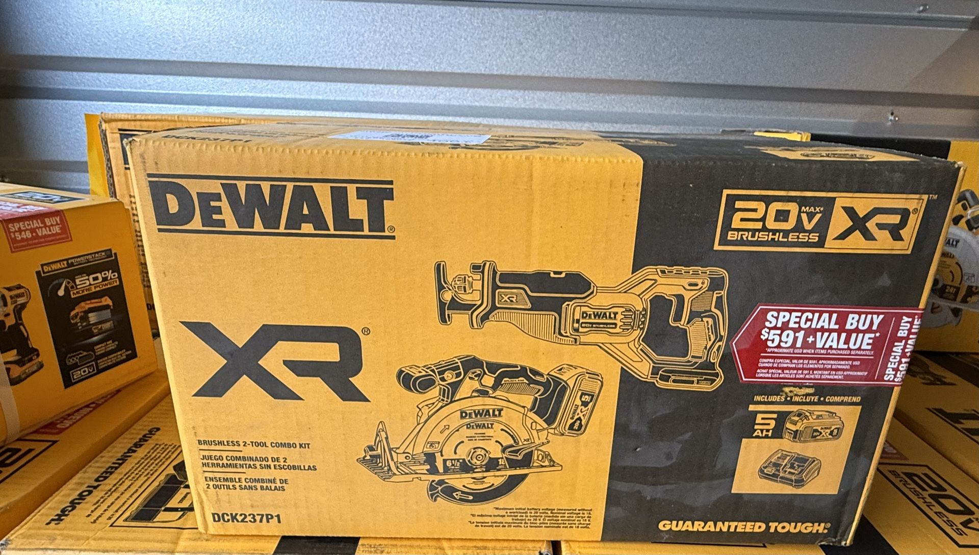 DEWALT 20V MAX XR 2-Tool Brushless Cutting Power Tool Combo Kit
