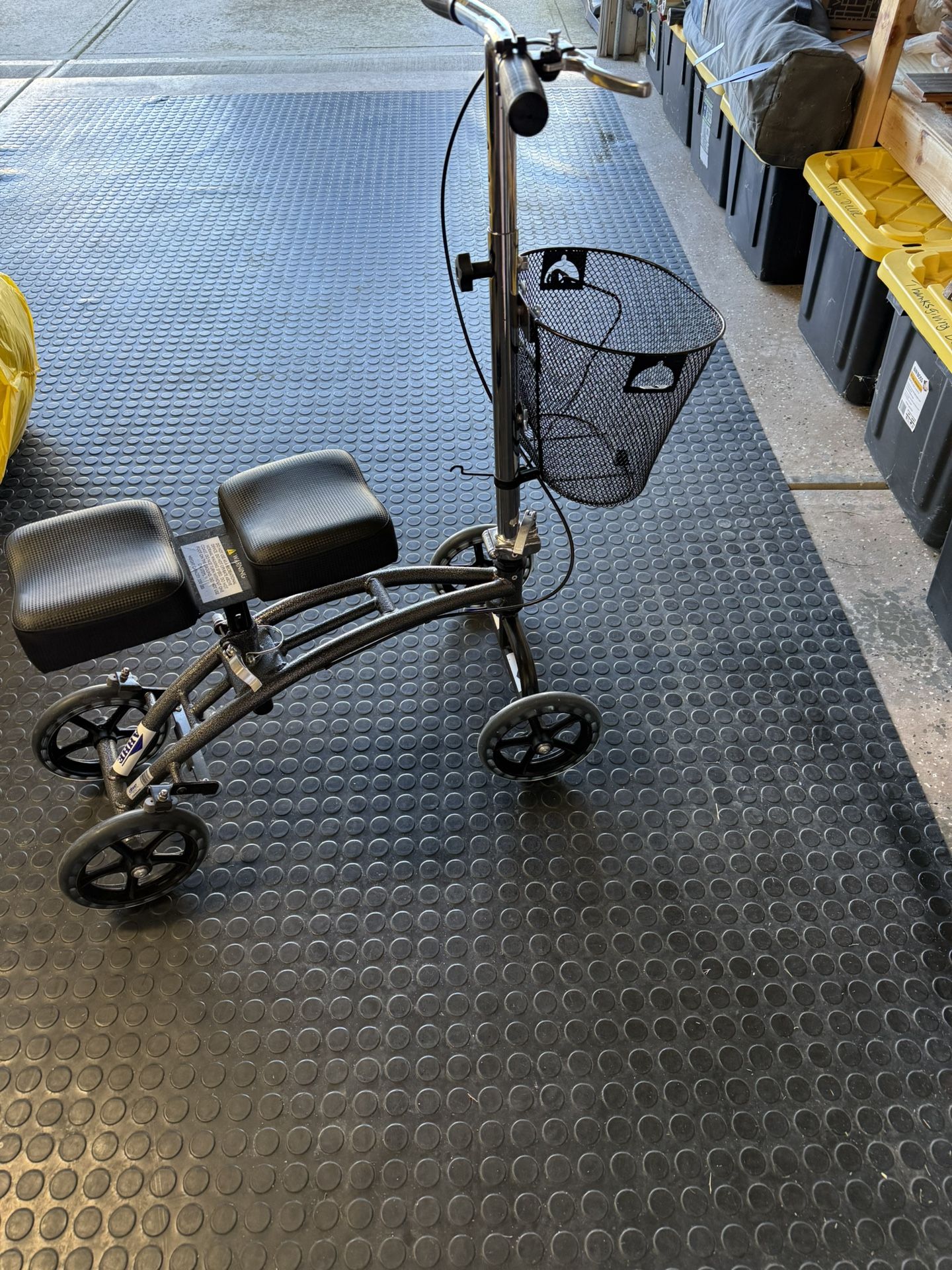 Knee Roller And Foot Surgery Items