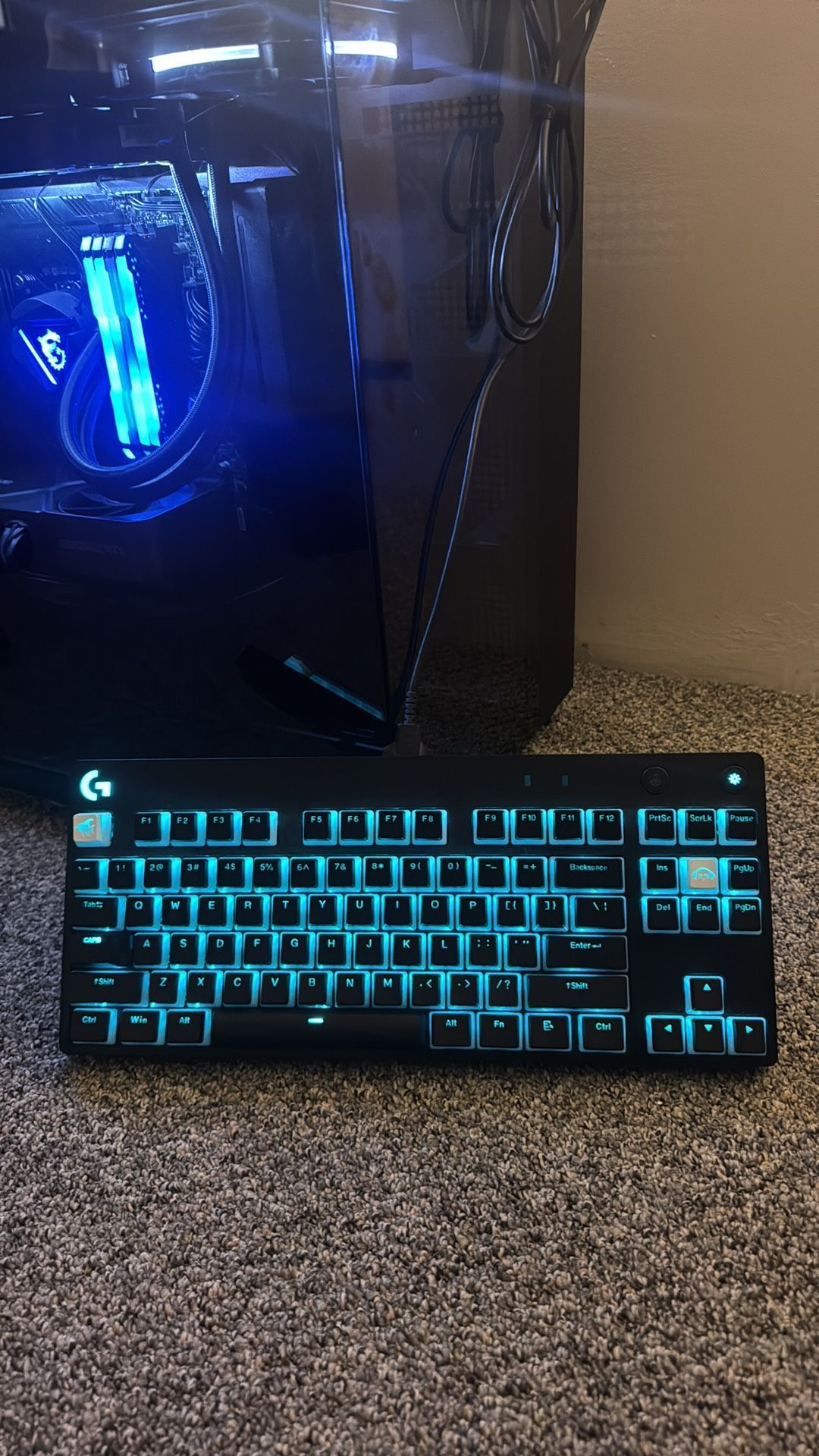 Logitech G pro TKL Keyboard