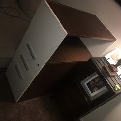 file cabinet / dresser stand/night stand