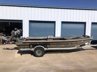 Mudbuddy Boat