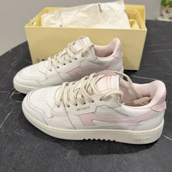 Arigato Sneakers New 