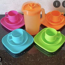 Tupperware Mini Kids Set 