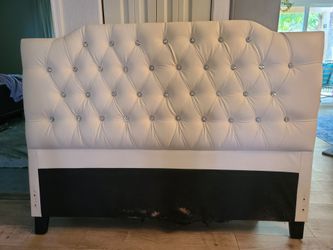 White Tufted Faux Leather & Crystals Queen Bed Frame