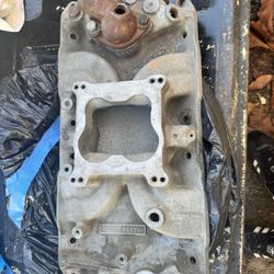 Old School Edelbrock Streetmaster Intake Manifold 