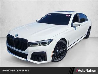2022 BMW 740