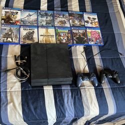 PS4 Bundle w 12 Games 