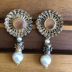 Beautiful gold plated earrings