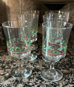 (6) Pfaltzgraff Winterberry Christmas Goblets
