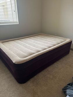 Bestway Air Mattress Queen 20” with Built-in AC Pump