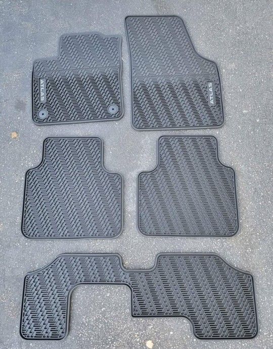 VW Atlas Floor Mats
