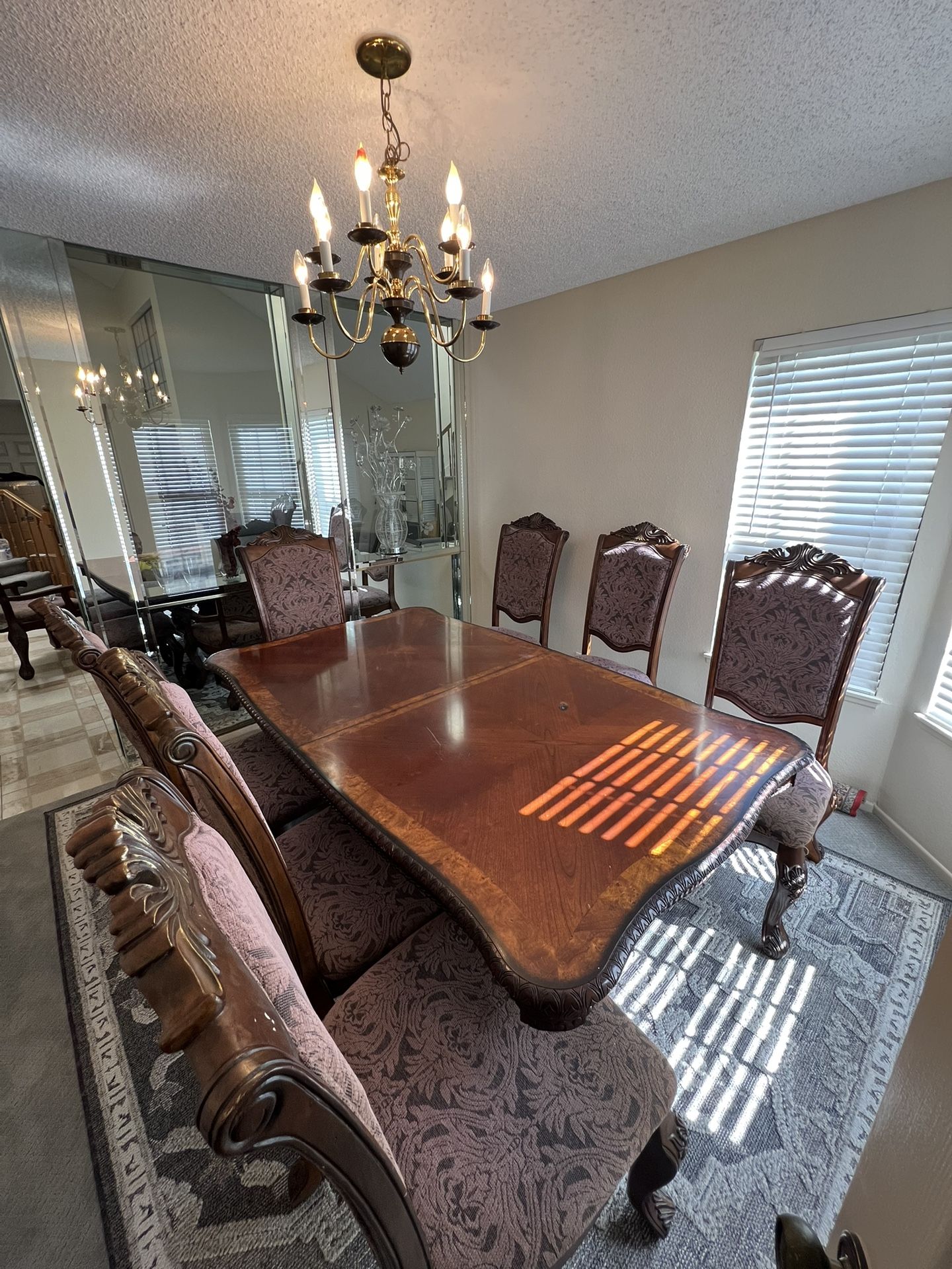 brown design table with extend tables | 8 chairs
