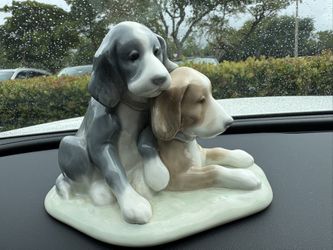 LLADRO NAO Porcelain Dogs Statue 2 Resting, Tired Cocker Spaniel Puppies Made & Painted In Spain. Wonderful For Fine Dog Art, Or Lladro Collector! 