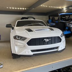 Ford Mustang Kid Car