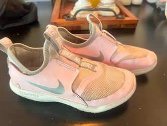 Nike Flex Runner Kids Slip-On Sneakers