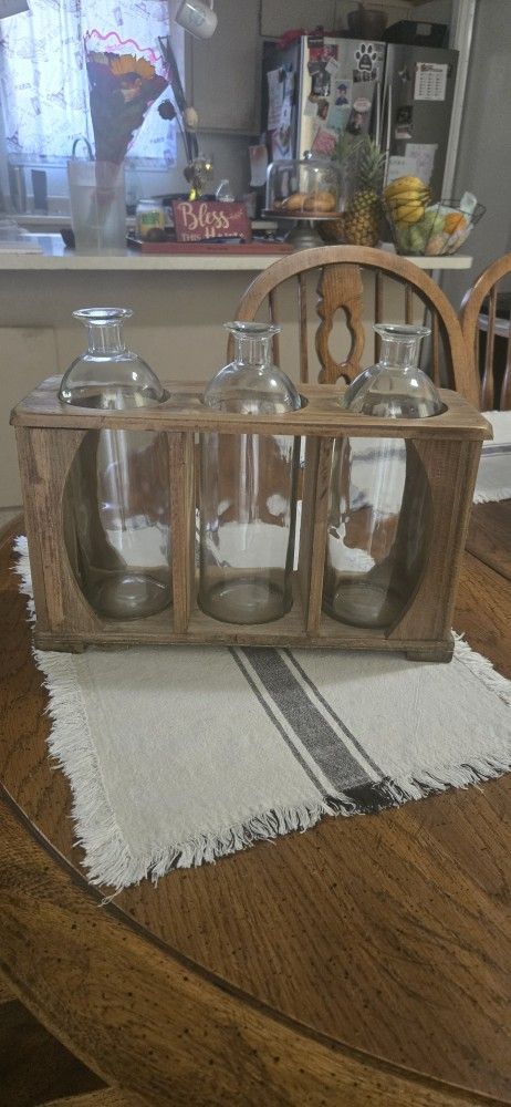 Vintage Triple Vase In Holder
