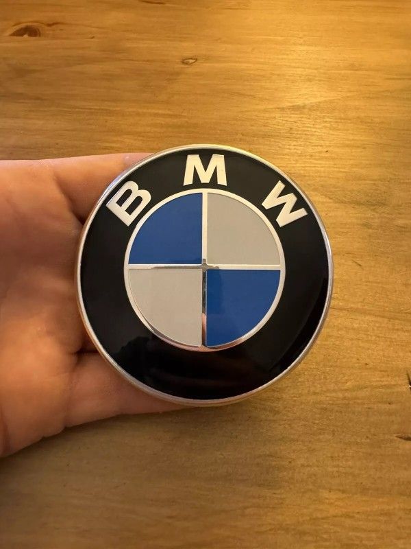 2PCS BMW 1 3 5 7 series 82mm FRONT HOOD Trunk Boot REAR EMBLEM BADGE 